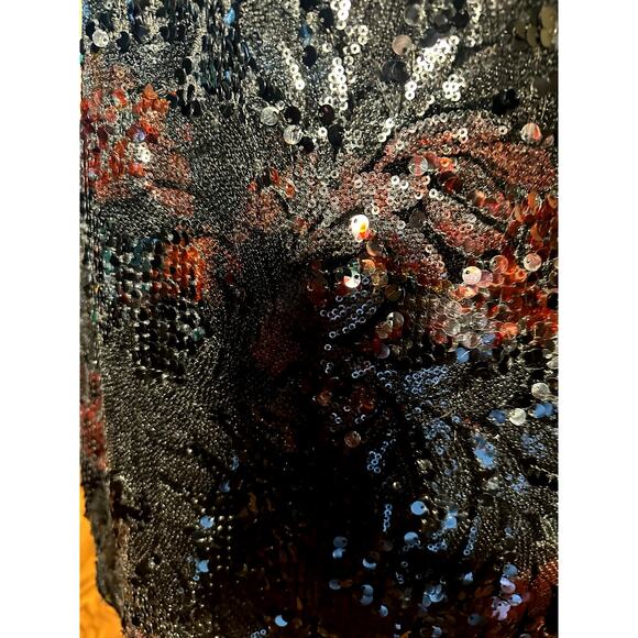 Guess Large Sequin Black Crimson Underlay High Waisted NWT Semi Formal Dress - Picture 3 of 10